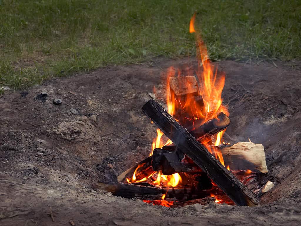 Smokeless Fire Pits Keep Your Clothes, How To Have A Fire Pit Without Smoke