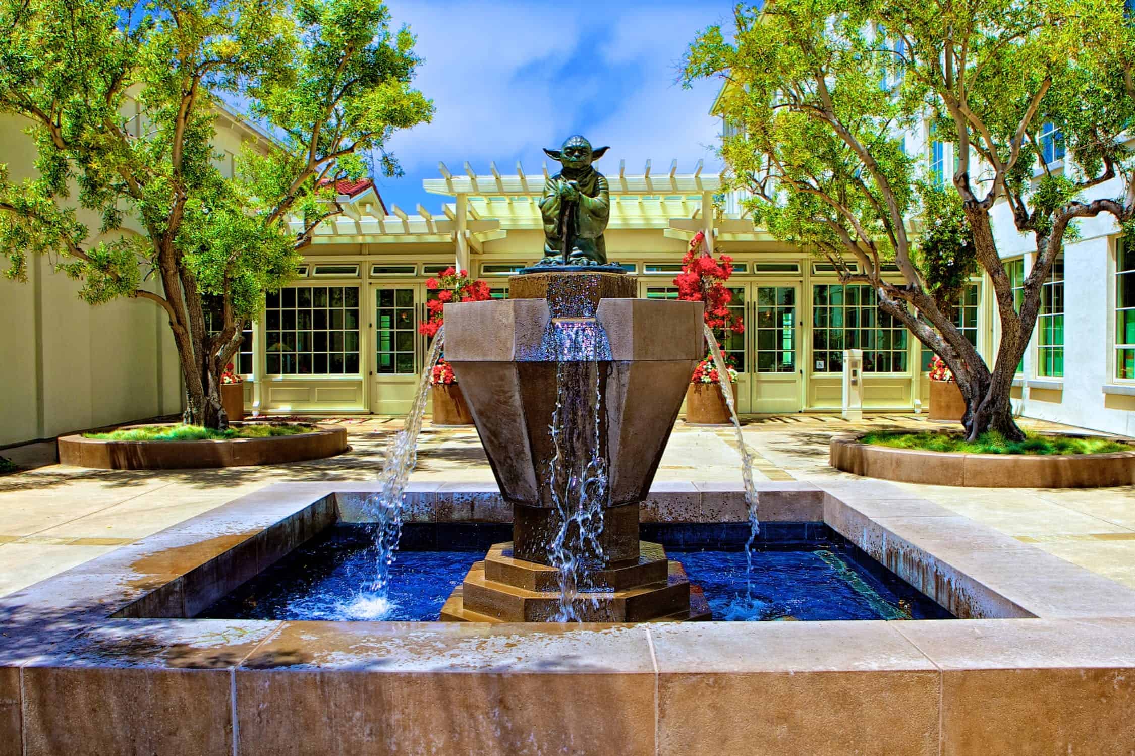 Fall Maintenance for Outdoor Fountains