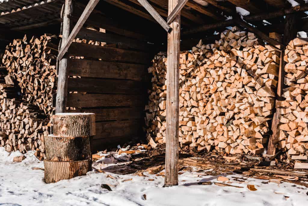 Don't Ruin Your Firewood By Storing It Improperly | Captain Patio