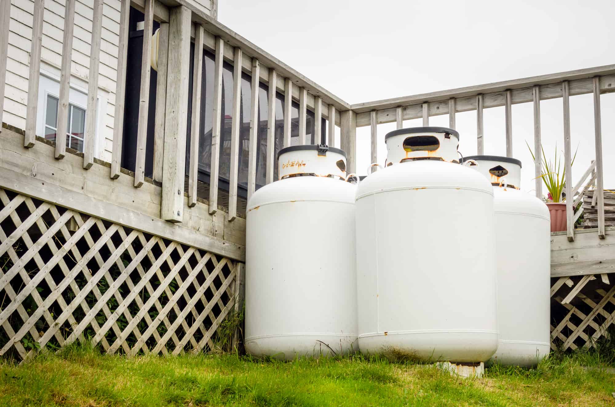 How to Properly Shade Propane Tanks Captain Patio