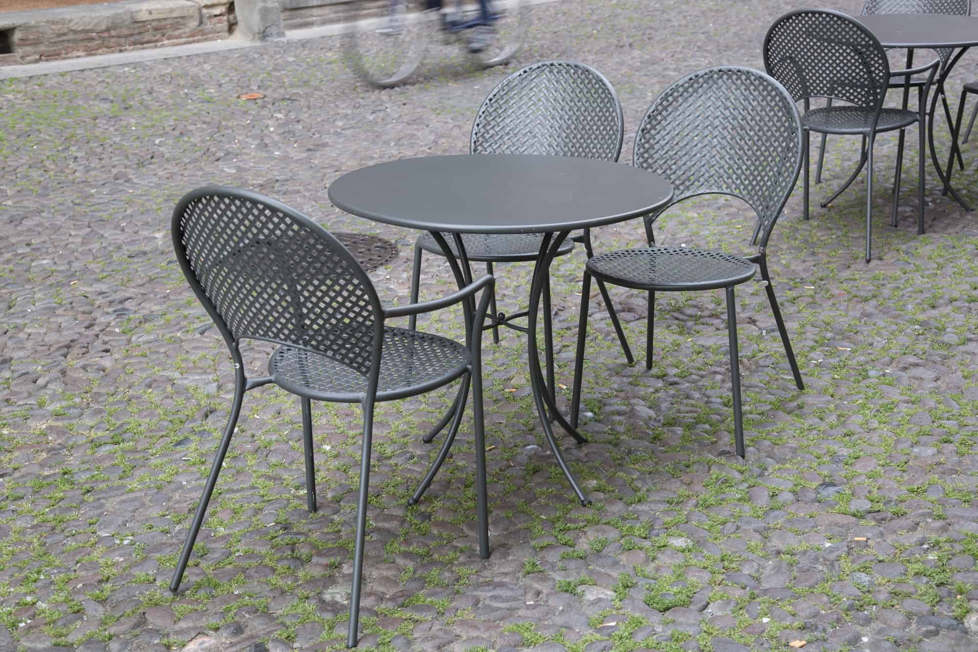 Everything You Ever Wanted To Know About Wrought Iron Patio Furniture   WroughtIron2 