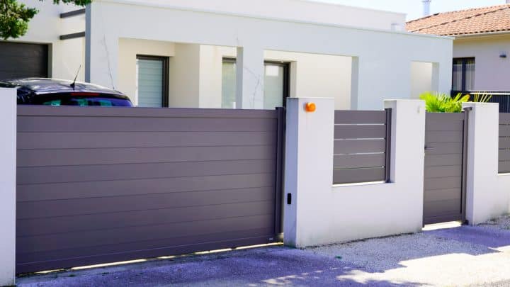 Does an Aluminum Fence Add Value To Your Home?