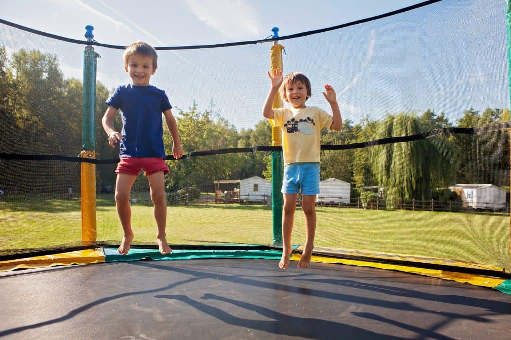 Inground Trampolines vs. Aboveground Trampolines — Pros and Cons